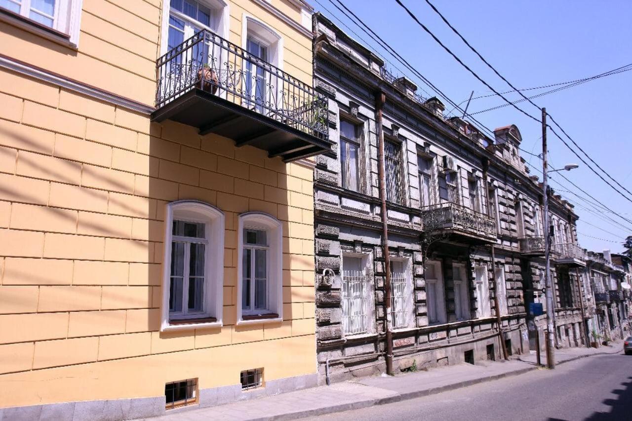 Dali'S Royal Apartment Tiflis Exterior foto